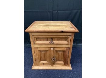 Wholesale Supply Inc. Pine Lamp Table