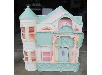 Retro Barbrie Plastic Doll House Folding Mansion