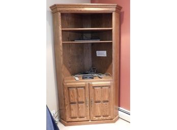 Wood Corner Entertainment Center With Cabinet And 2 Shelves