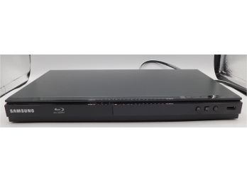 Samsung Blu-Ray Disk Player With Remote  BD-E5300 2012