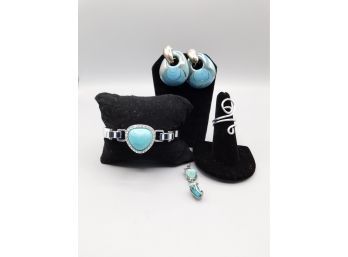 Lia Sophia Faux Turquoise Silver Tone Bangle With Spiral Ring, Dangle Earring & Hand Made Turquoise Pendant