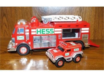 Hess 2005 Emergency Truck With Rescue Vehicle