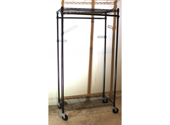 Rolling Clothing Rack (196)
