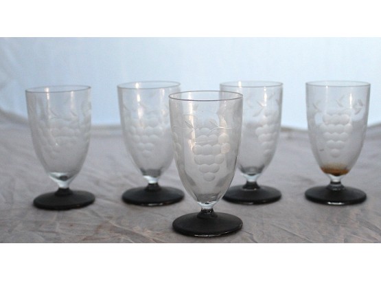 5 Cut Glass Cordial Glasses (197)