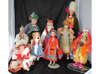 Assorted Antique World Dolls (020)