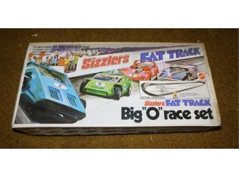 1970 Mattel Sizzlers Fat Track Big O Race Set With Box