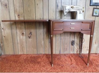 Mid Century Singer Sewing Machine Model 500A With Wood Sewing Table