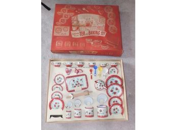 Vintage Wolverine Tea And Baking Set With Box #259 - 27 Pieces Total