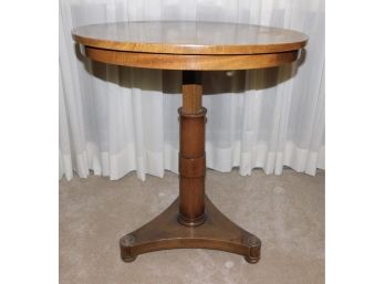 Old Colony Furniture Company Adjustable Pedestal Table