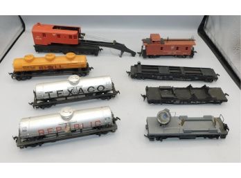 HO Gauge Train Cars & Accessories