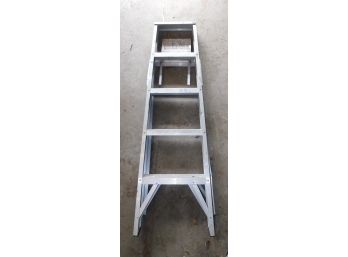 Aluminum 5 FT Ladder