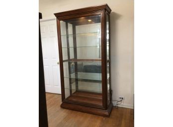 Pulaski Furniture Two-Way Sliding Door Lighted Curio With 5 Glass Shelves - Key Included