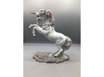 1991 Princeton Gallery - Loves Majesty - Fine Porcelain Handcrafted Figurine