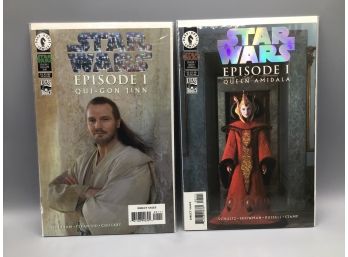 Star Wars The Phantom Menace Holofoil #1 Comic Books - Set Of Two With Letters Of Authenticity