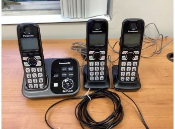 Panasonic KX-TG4731 Main Home Base Phone Set With 3 Handsets