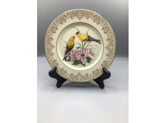 1991 Lenox - The Garden Bird Collection Fine Bone Ivory Decorative Plate - American Goldfinch