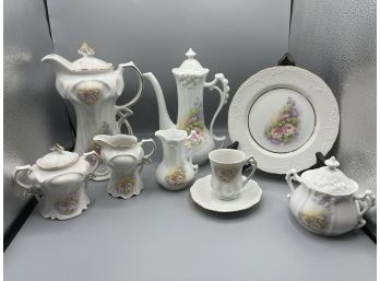 Winrose Collection Hand-decorated Tea Set - 18 Pieces Total