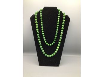 Green Beaded Costume Jewelry Necklace