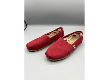 Toms Womens Slip-on Shoes - Size 5.5