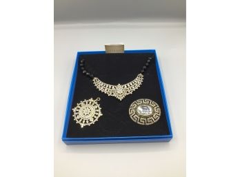 Heidi Daus Costume Jewelry Necklace / Brooch Set - Box Included