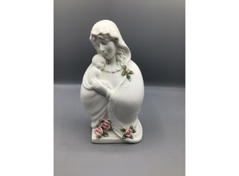 2014 Roman Inc Porcelain Hand Painted Mother With Baby Figurine