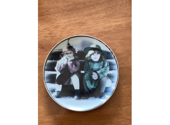 Pretty As A Picture 'we're Two Of A Kind' Decorative Plate