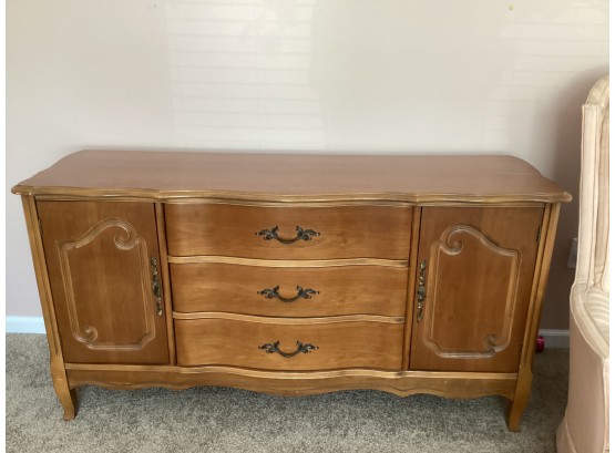 Buffet, Dresser Storage Cabinet With 3-drawers And 2 Doors