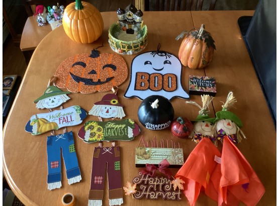 Halloween/fall Assorted Decorations