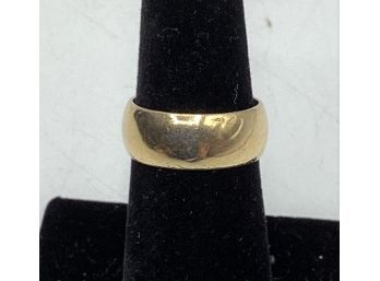 14K Yellow Gold Band - Size 7 /7.1 Grams