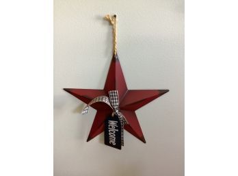 Metal Red Star With 'welcome' Sign Wall Decor