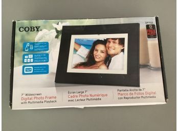 Colby 7' Widescreen Digital Photo Frame - New In Original Box
