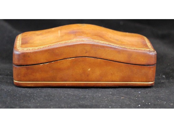 Genuine Leather Box Made In Italy 5.25' X 1.25' (O113)