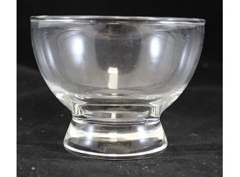Glass Bowls 8 3' X 3.75' (Y171)