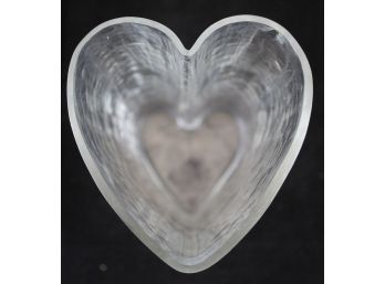 8' Heart Shaped Glass Vase (Y148)