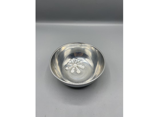 Towle Silversmiths Metal Bowl With Capiz Shell Floral Pattern Inlay