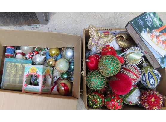 Christmas Ornaments & Decor - Assorted Set
