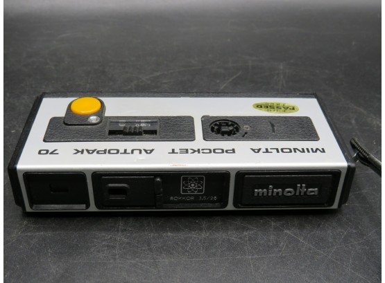 Minolta Pocket Autopak 70 110 Film Camera