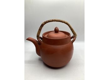 Teapot With Steeper & Woven Handle