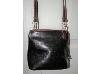 Vera Pelle Leather Cross Body Bag