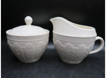 Coventry 'acanthus' Stonewear Creamer & Sugar Bowl With Lid - Set Of 2