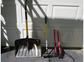 Snow Shovels, Snow Brushes/scraper - Assorted Set Of 4