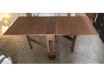 Folding Vintage Wooden Gate Leg Table