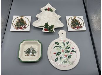 Christmas Home Decor - Assorted Lot - 5 Pieces Total