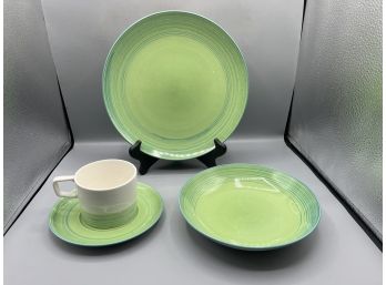 Colortone Mid-century Dinnerware Set - Made In Japan - 23 Pieces Total