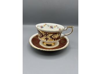 Paragon Fine Bone China Pembroke Pattern Teacup And Saucer Set