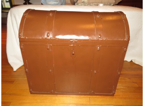 Brown Painted Metal Barrels Top Storage Chest
