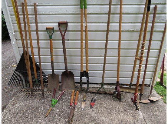 Landscaping Gardening Tools - Assorted Lot Rakes, Shovels, Post Hole Digger, Hoe & More