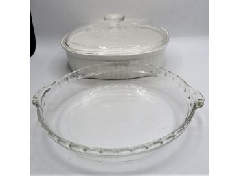 Corning Ware 'french White' Covered Dish & Pyrex Pie Plate,  Baking Dishes - Set Of 2