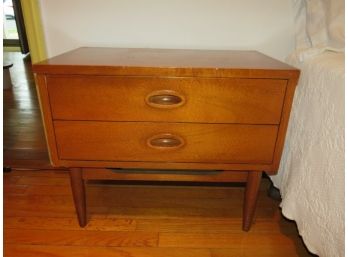 Mid-Century Modern Dixie  2-drawer Night Stand