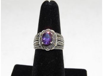 Sterling Silver Amethyst & Marcasite Ring - Size 6.5